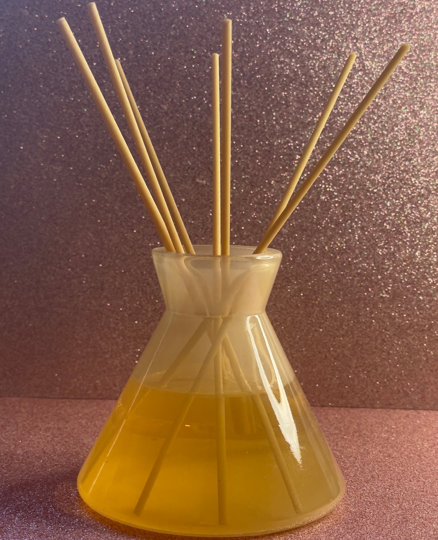 Cashmere & Vanilla Reed Diffuser - Luxurious Home Fragrance